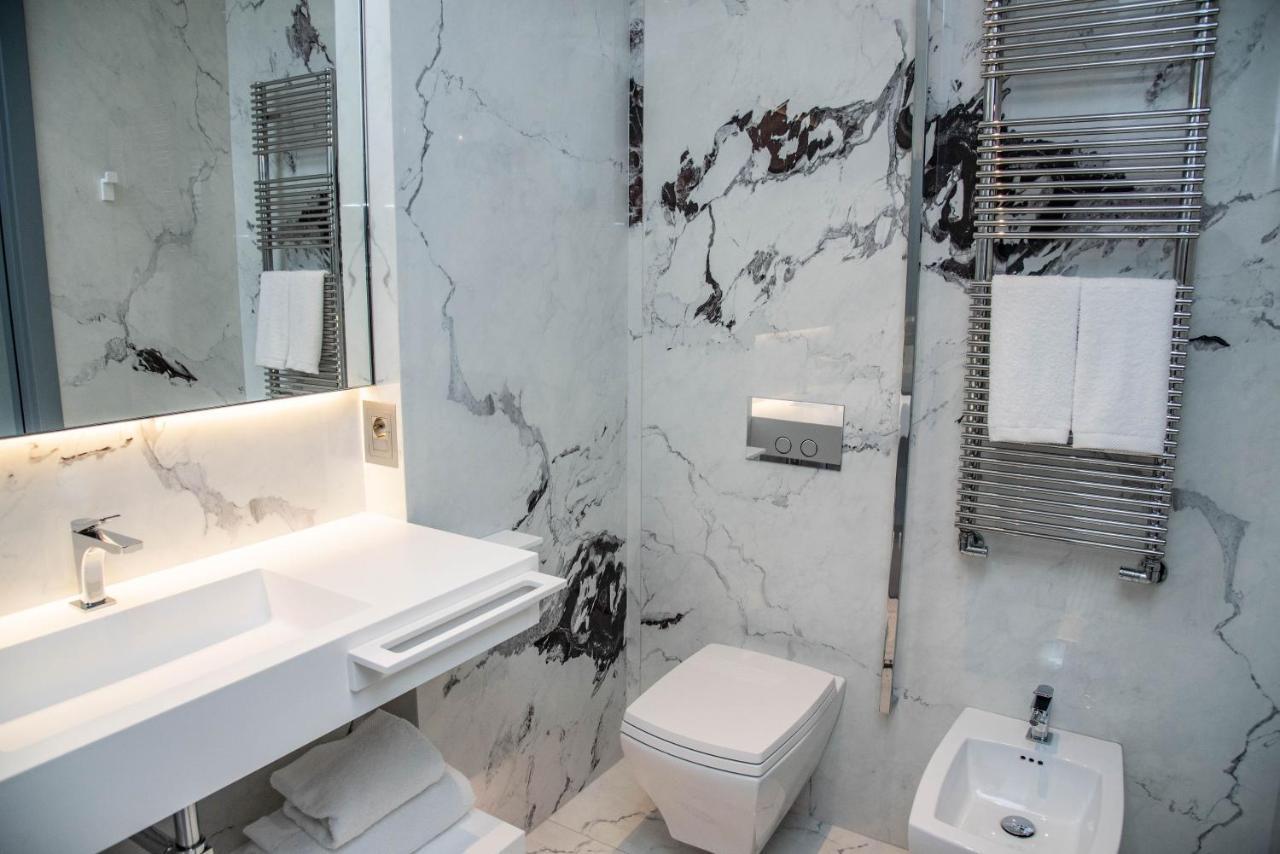 Junior Suite with balcony and side sea view,1532892910:JPEG